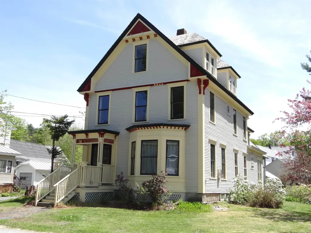 10 Abbott Street Lebanon NH 03766