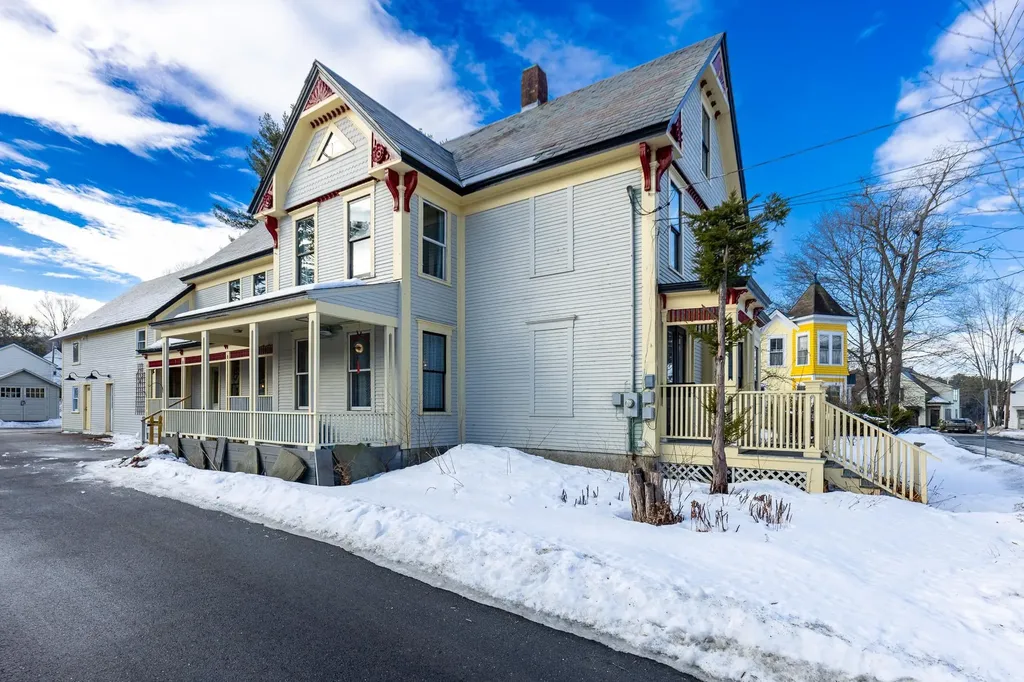 10 Abbott Street Lebanon NH 03766