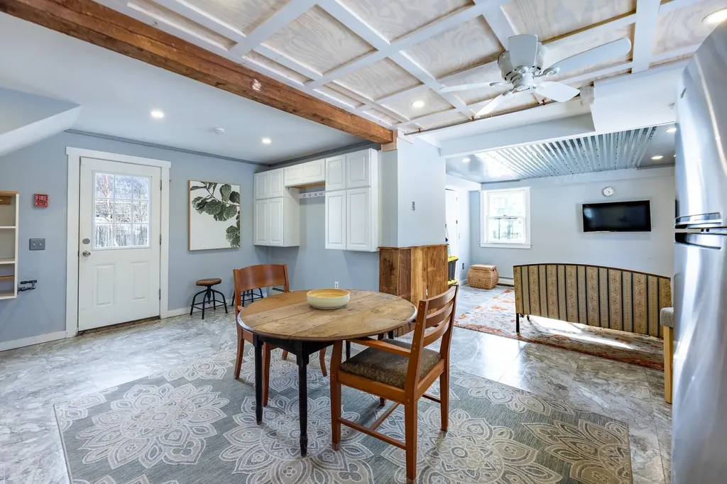 10 Abbott Street Lebanon NH 03766