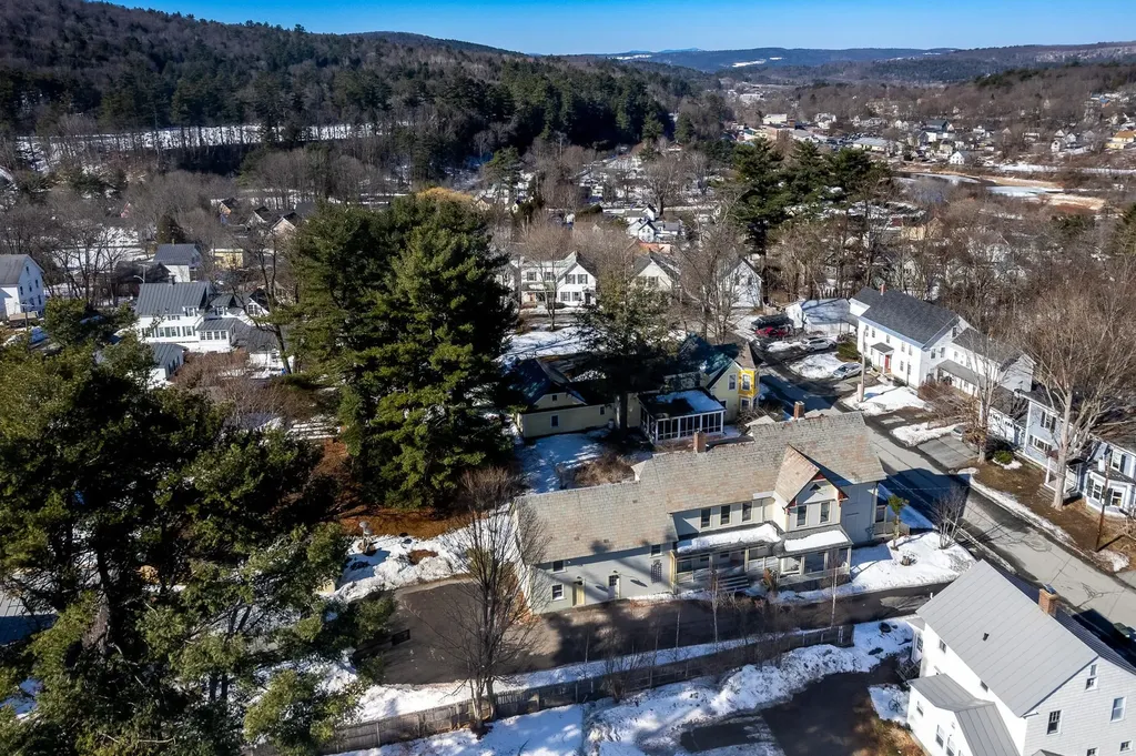 10 Abbott Street Lebanon NH 03766