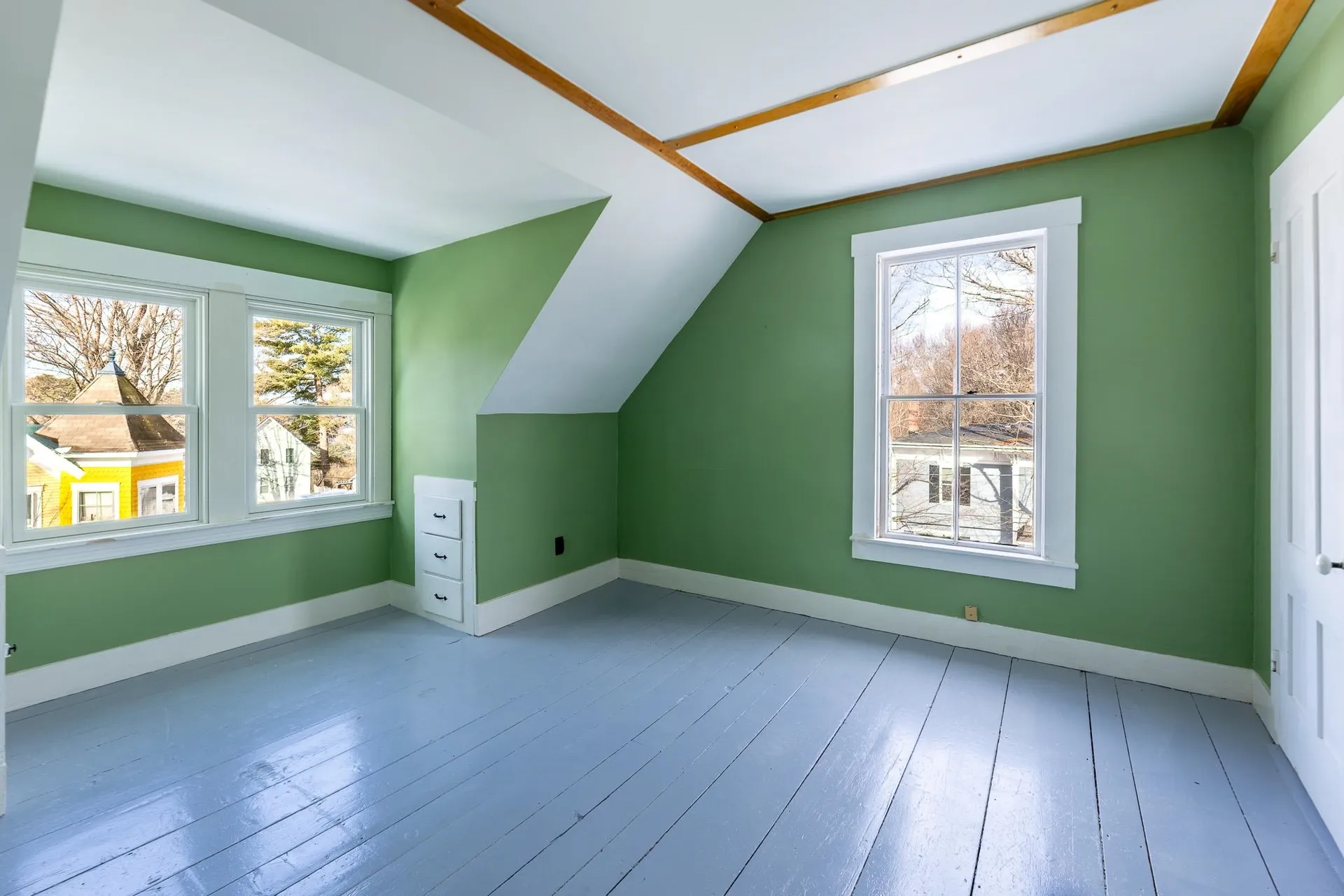10 Abbott Street Lebanon NH 03766