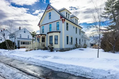 10 Abbott Street Lebanon NH 03766