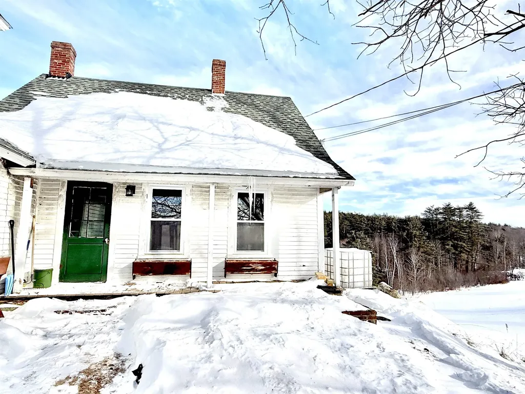 383 Sanborn Road Tilton NH 03276