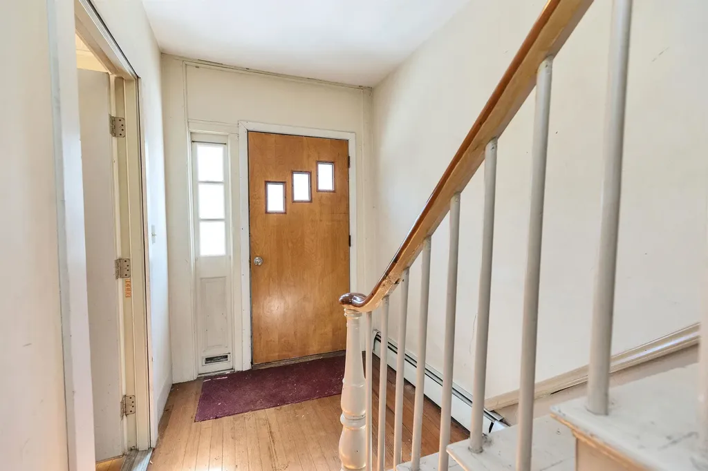 326 Lake Avenue Manchester NH 03103