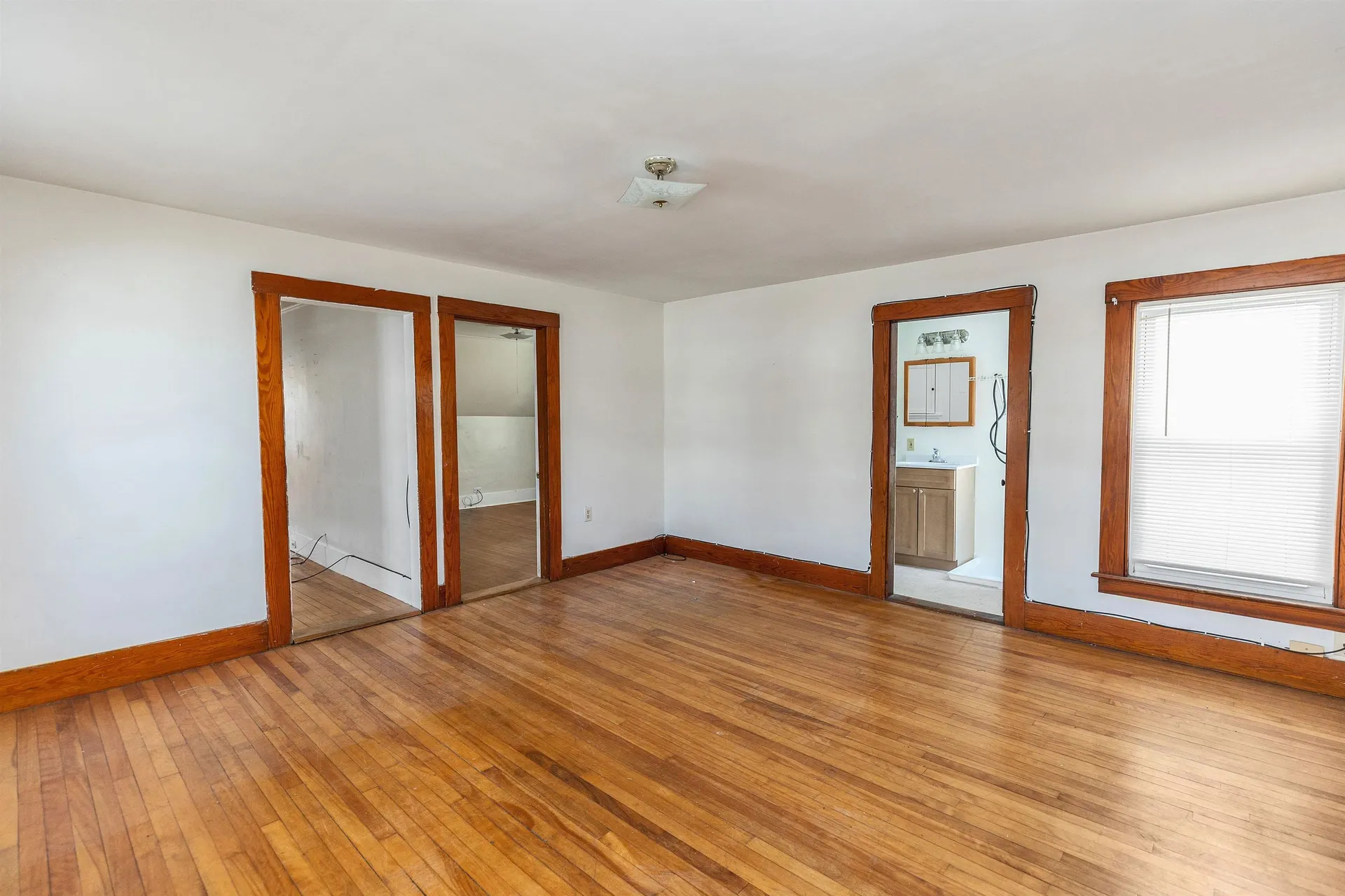 326 Lake Avenue Manchester NH 03103