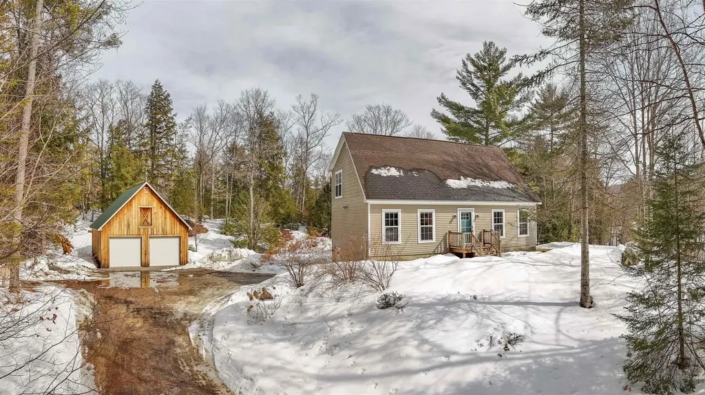 136 Stone Bridge Road Wilmot NH 03287