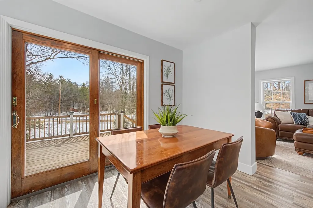 136 Stone Bridge Road Wilmot NH 03287