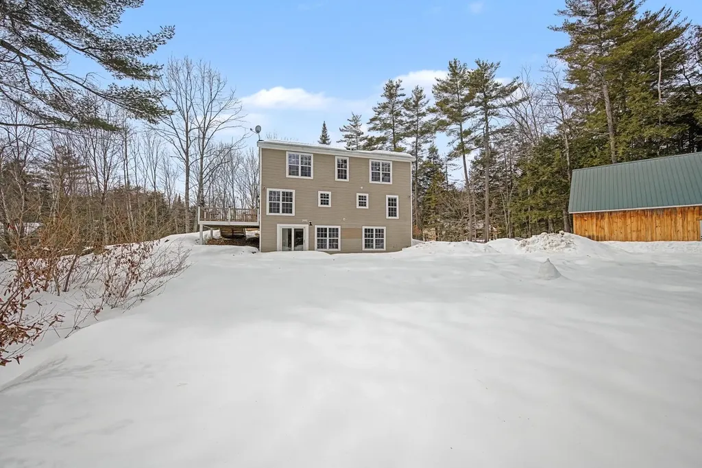 136 Stone Bridge Road Wilmot NH 03287