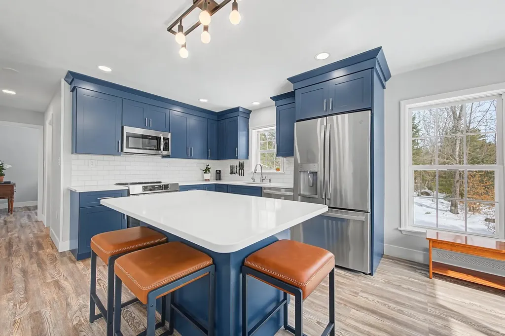 136 Stone Bridge Road Wilmot NH 03287