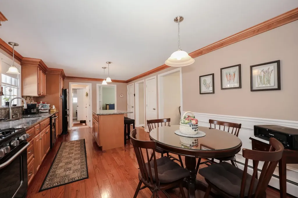 21 Todd Road Nashua NH 03064