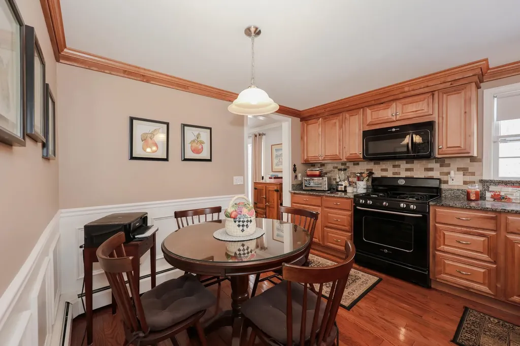 21 Todd Road Nashua NH 03064