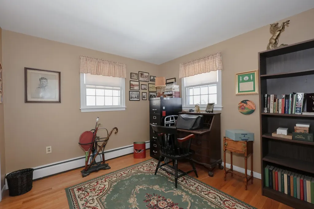 21 Todd Road Nashua NH 03064