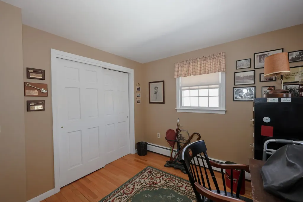 21 Todd Road Nashua NH 03064