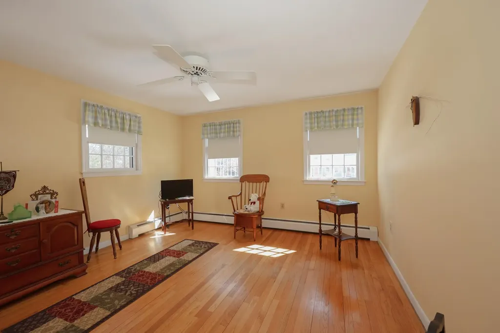 21 Todd Road Nashua NH 03064