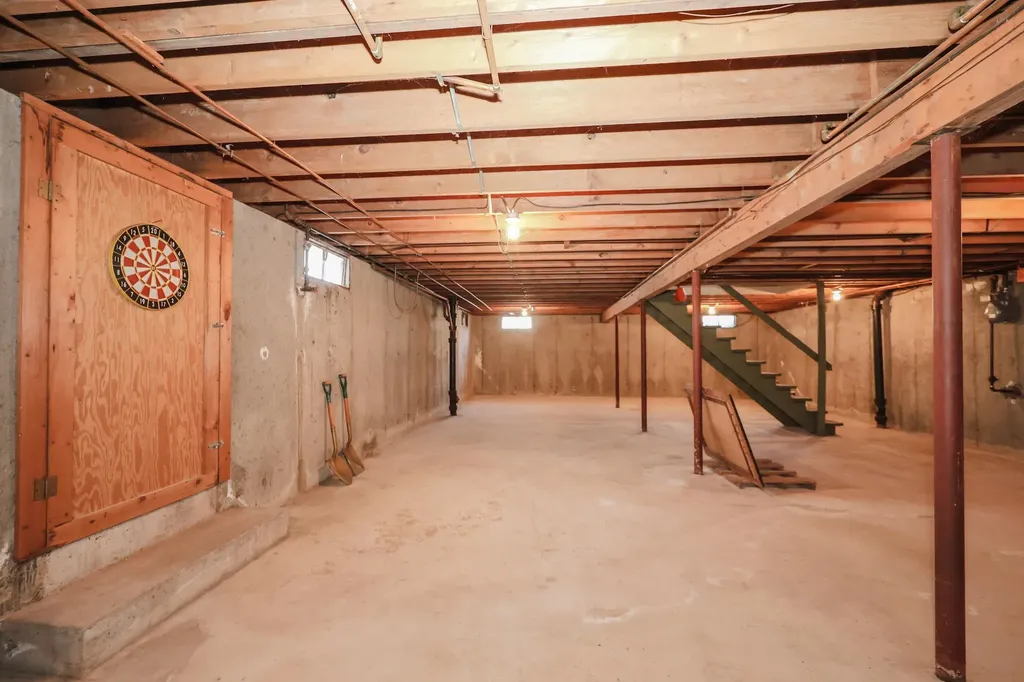 21 Todd Road Nashua NH 03064