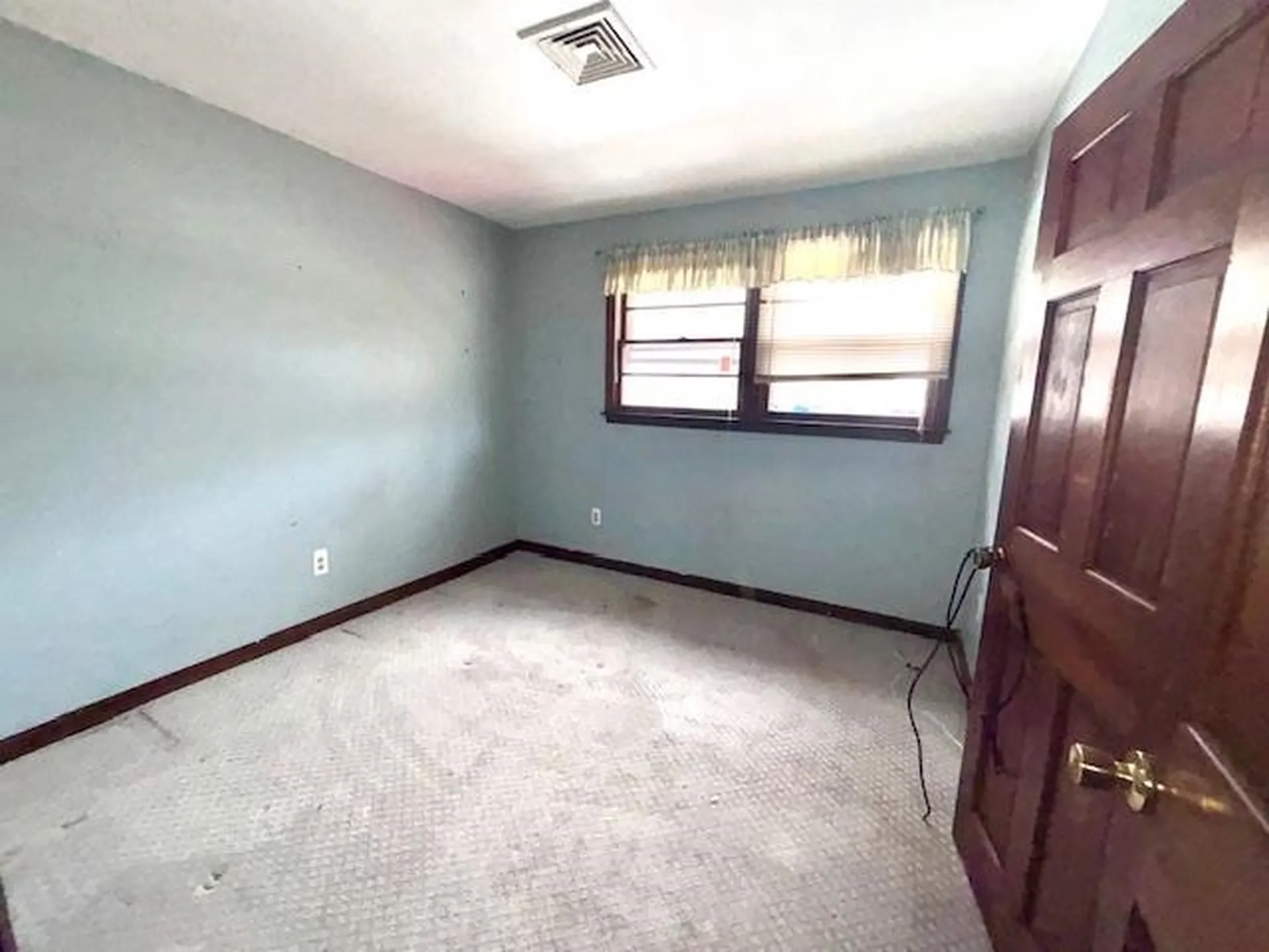 90 N Lowell Road Windham NH 03087