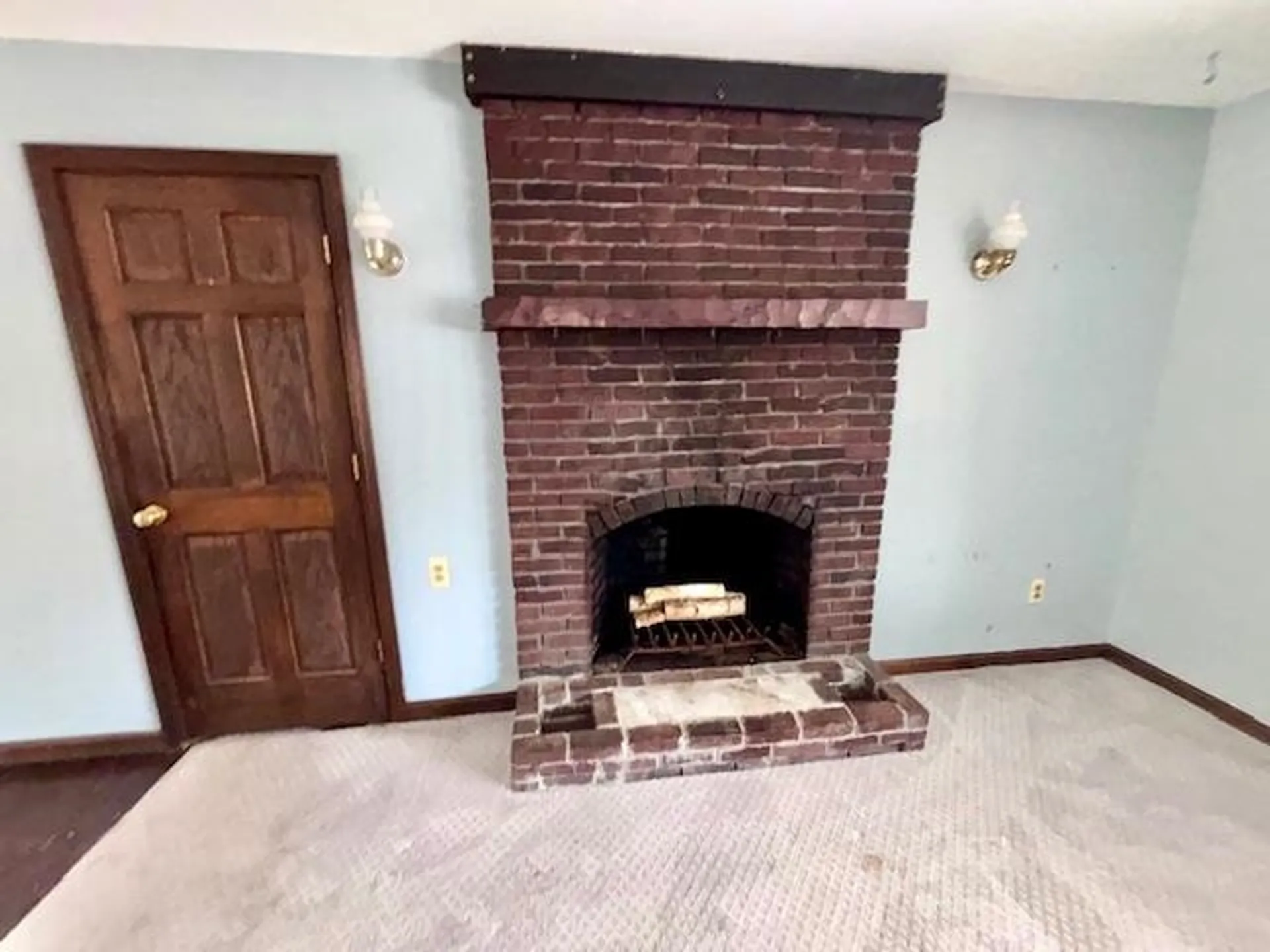 90 N Lowell Road Windham NH 03087