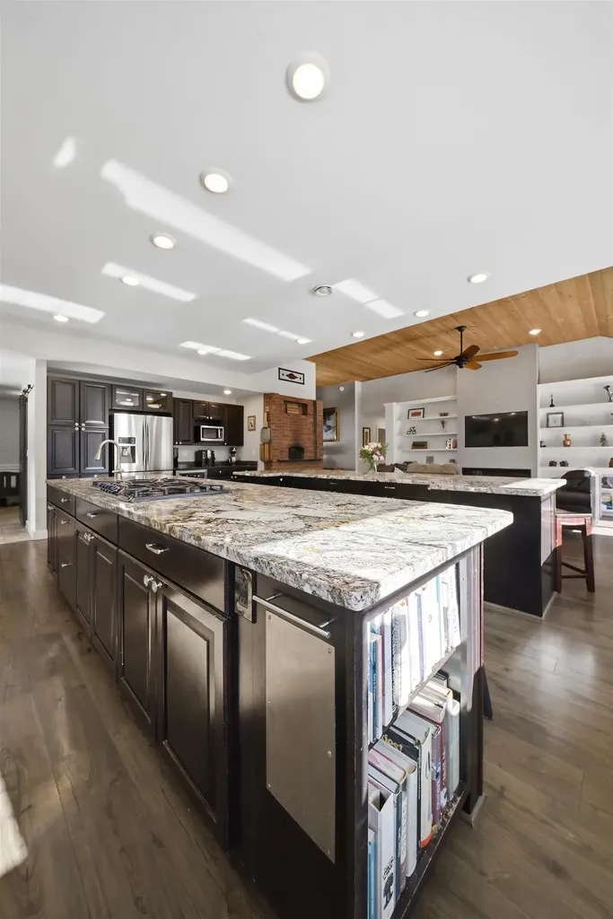 15 Churchill Way Lebanon NH 03766