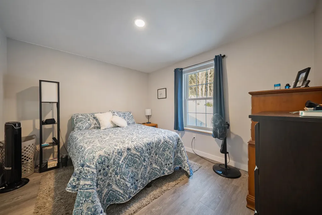 15 Churchill Way Lebanon NH 03766