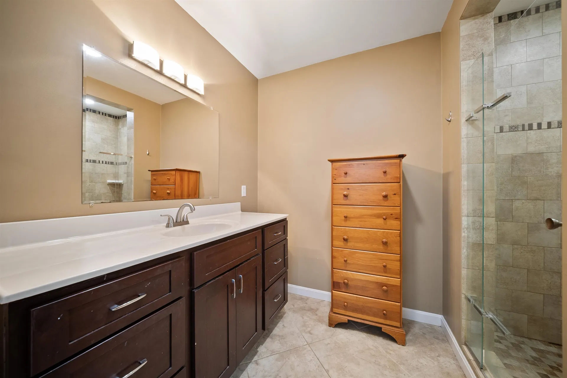 15 Churchill Way Lebanon NH 03766