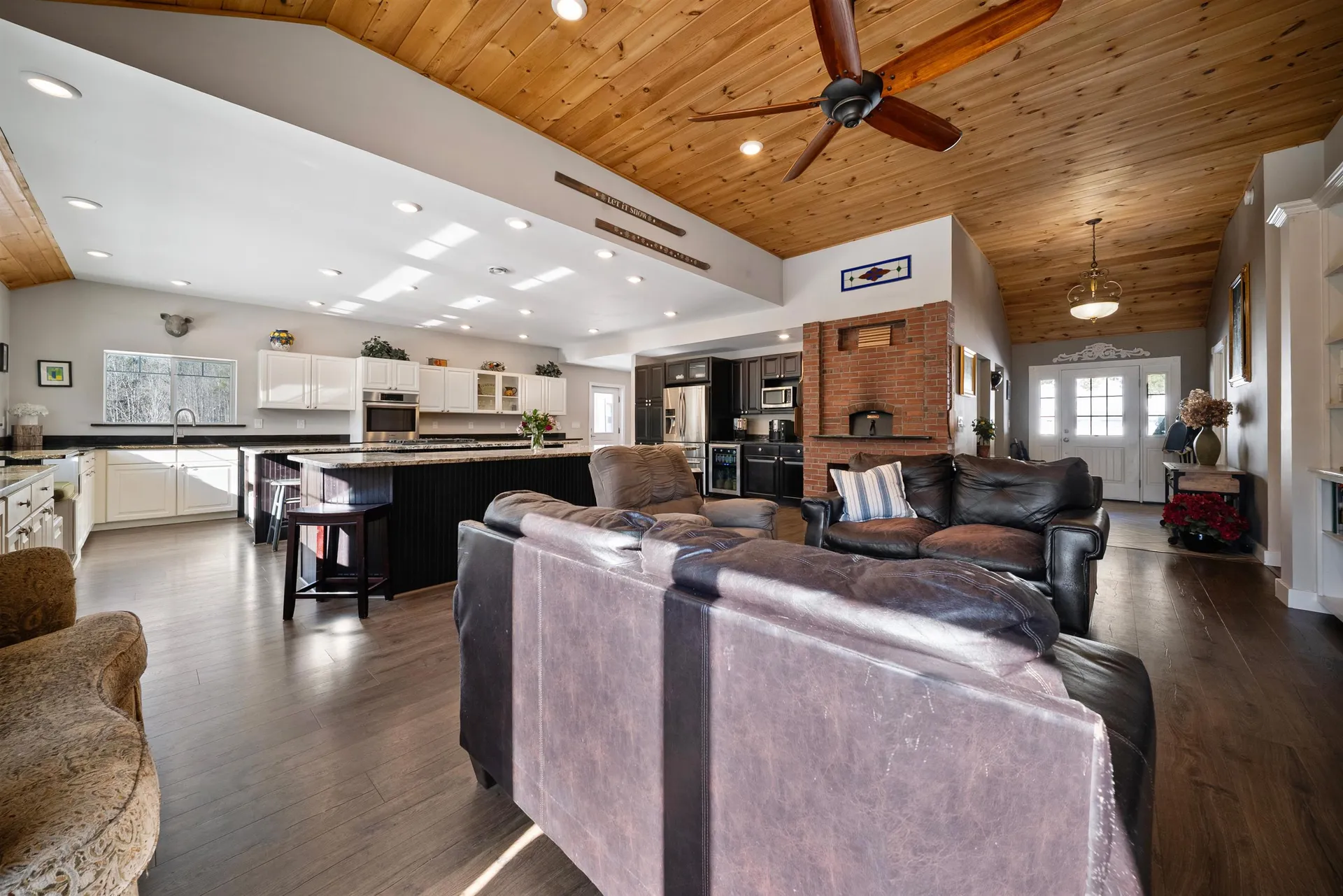 15 Churchill Way Lebanon NH 03766