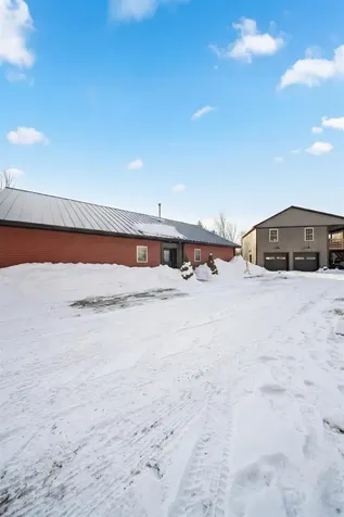 15 Churchill Way Lebanon NH 03766