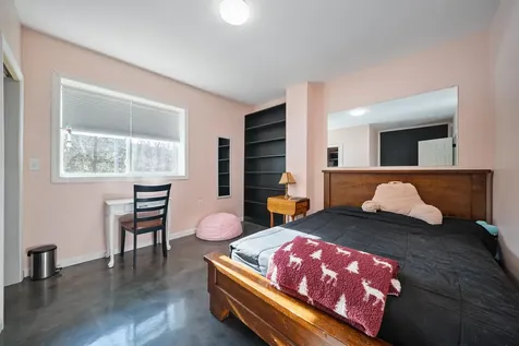 15 Churchill Way Lebanon NH 03766