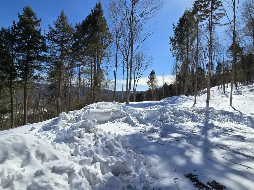 00 Vt Route 12 Barnard VT 05031