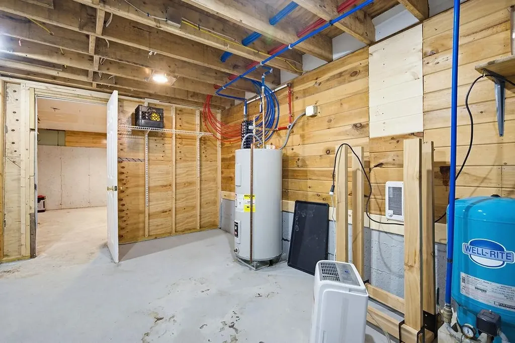 246 Cooper Hill Road Nottingham NH 03290