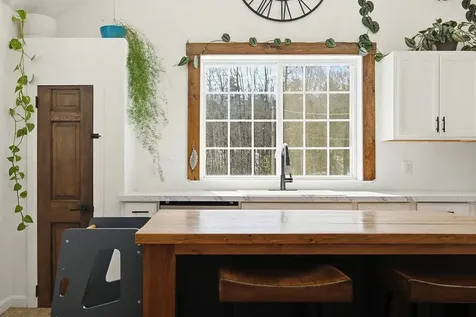 246 Cooper Hill Road Nottingham NH 03290