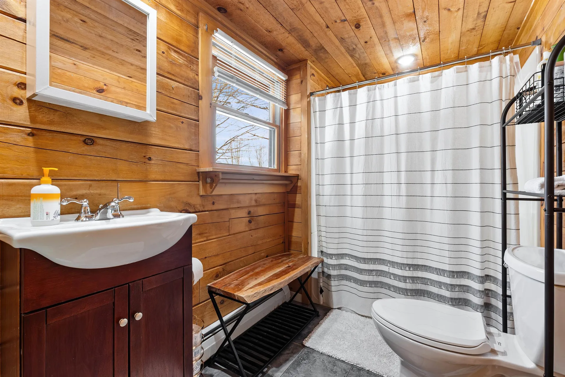 284 Nutting Road Sunapee NH 03782
