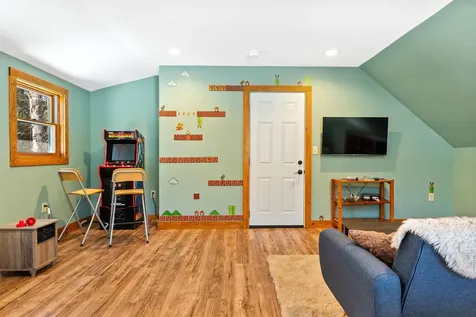 284 Nutting Road Sunapee NH 03782