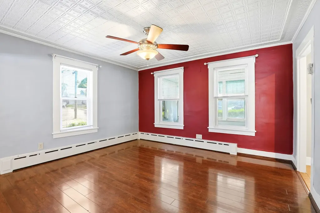 29 Elkins Street Franklin NH 03235