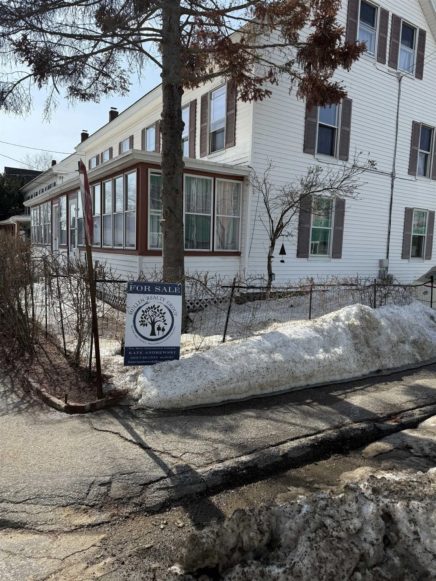 29 Elkins Street Franklin NH 03235