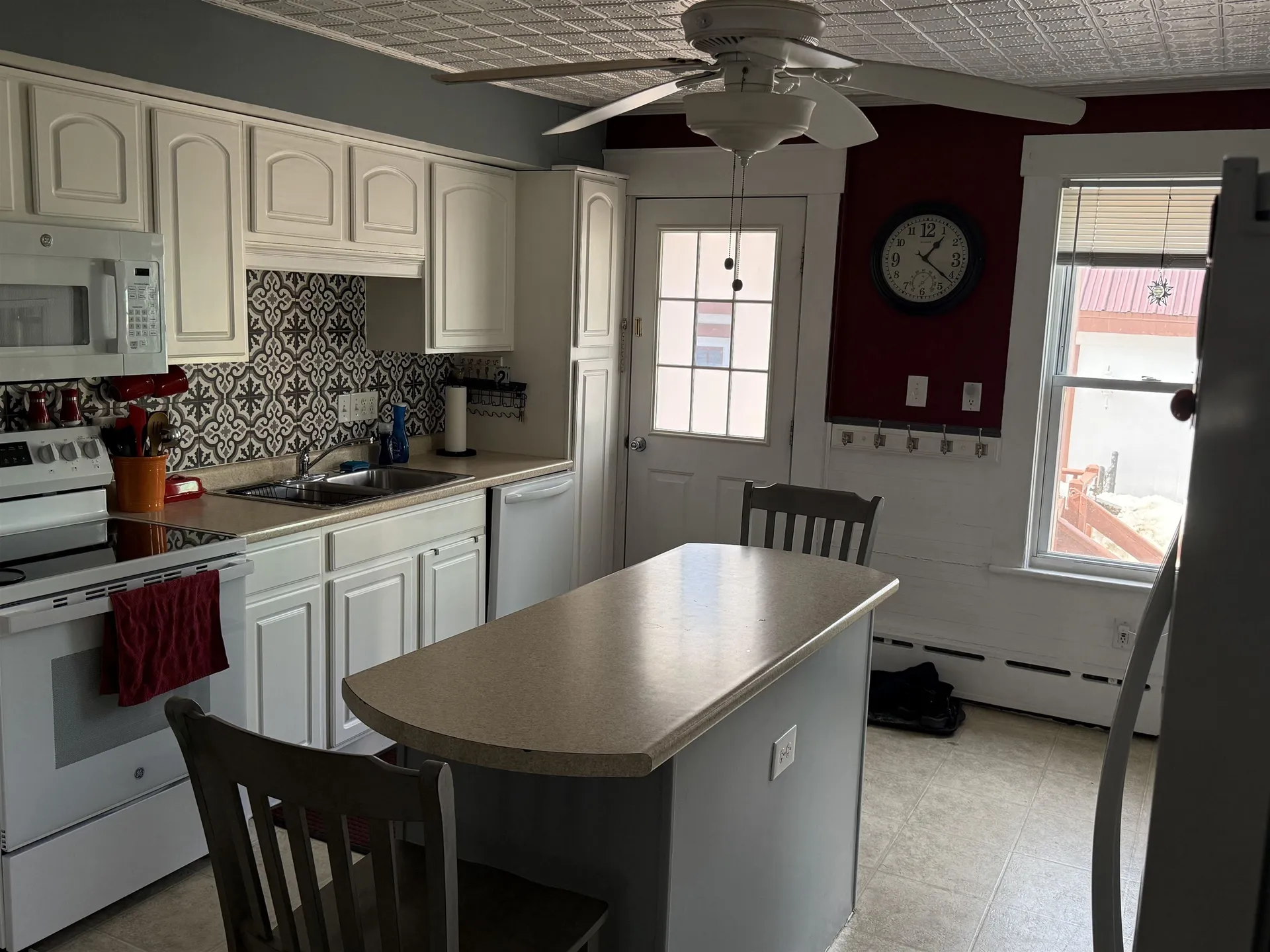29 Elkins Street Franklin NH 03235