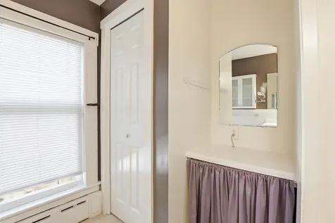 29 Elkins Street Franklin NH 03235