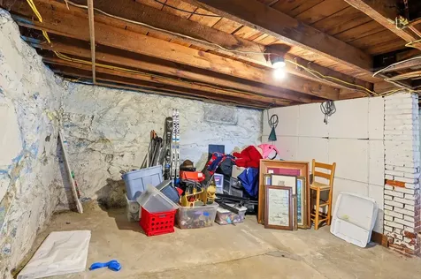 29 Elkins Street Franklin NH 03235