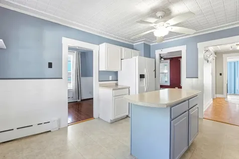 29 Elkins Street Franklin NH 03235