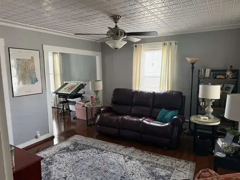 29 Elkins Street Franklin NH 03235