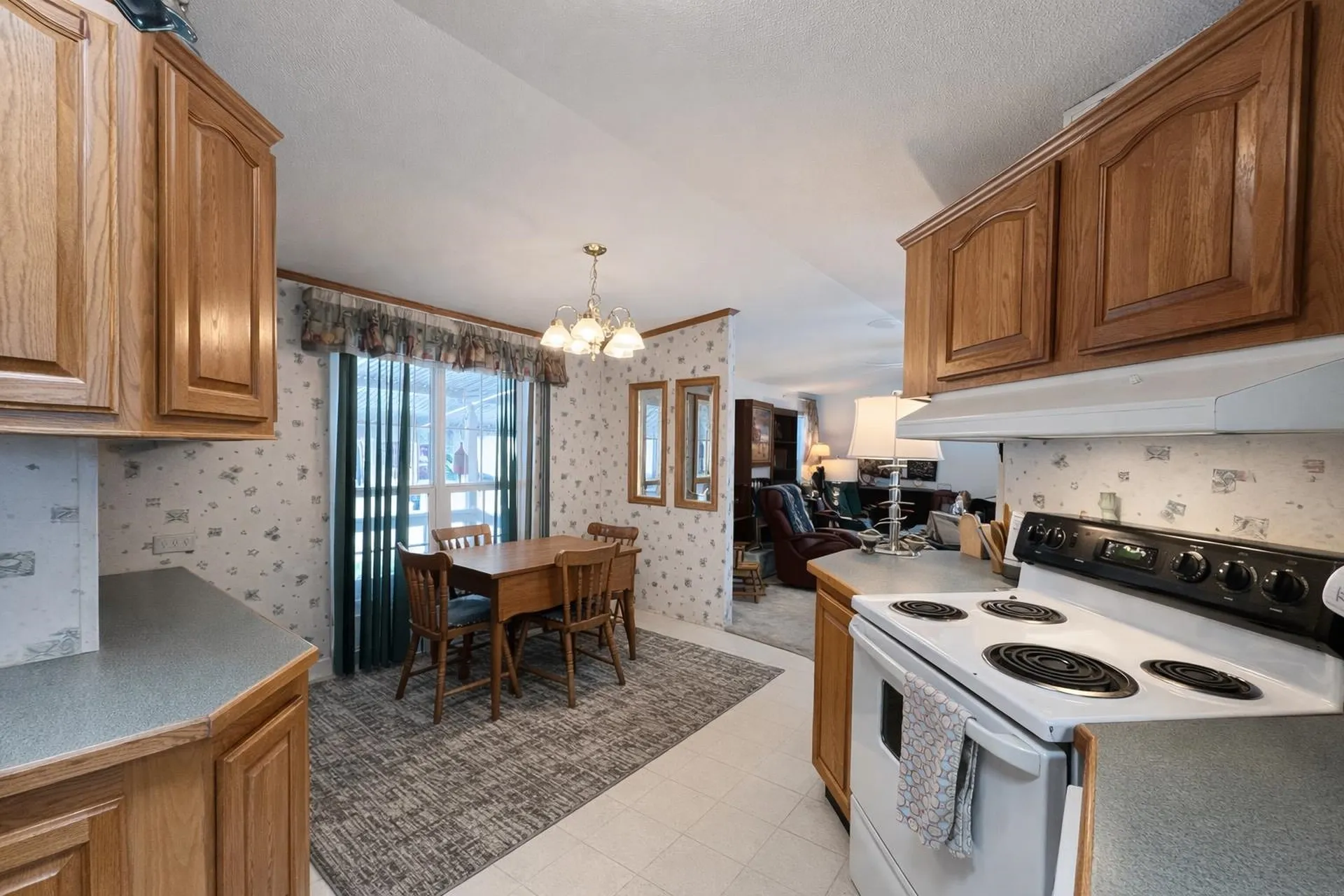 70 Bluebird Lane Lyndon VT 05851