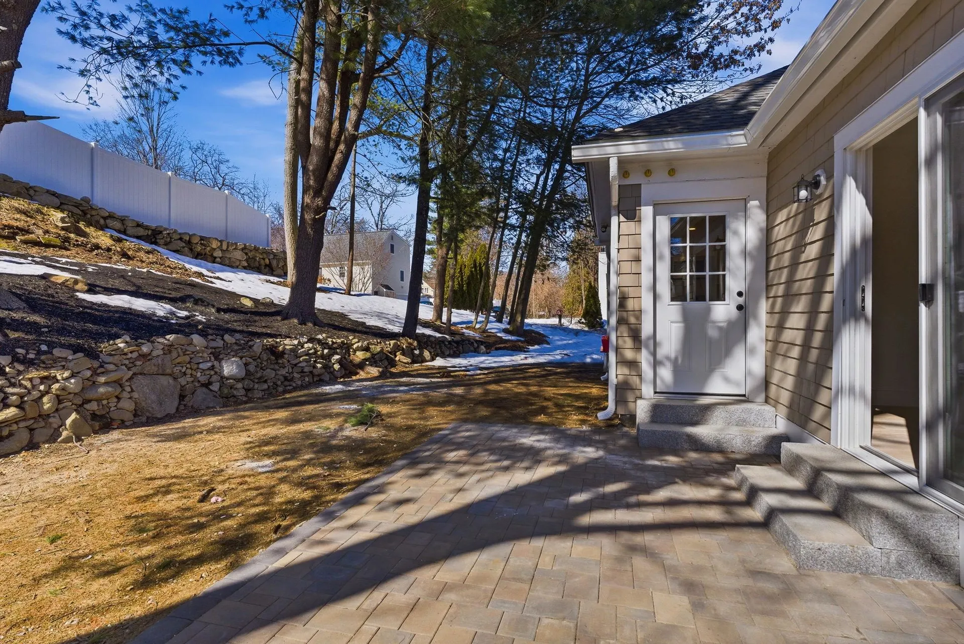 47 Millville Street Salem NH 03079