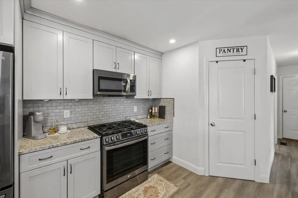 2 Sonoma Lane Concord NH 03303