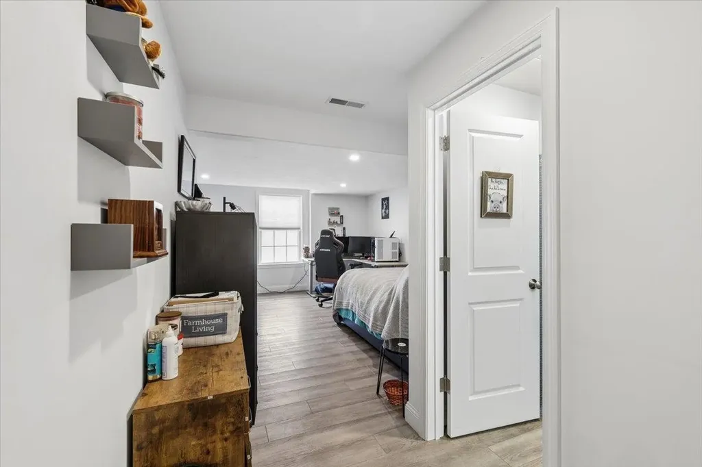 2 Sonoma Lane Concord NH 03303