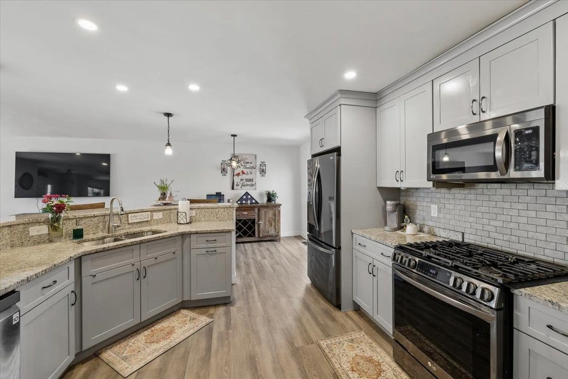 2 Sonoma Lane Concord NH 03303