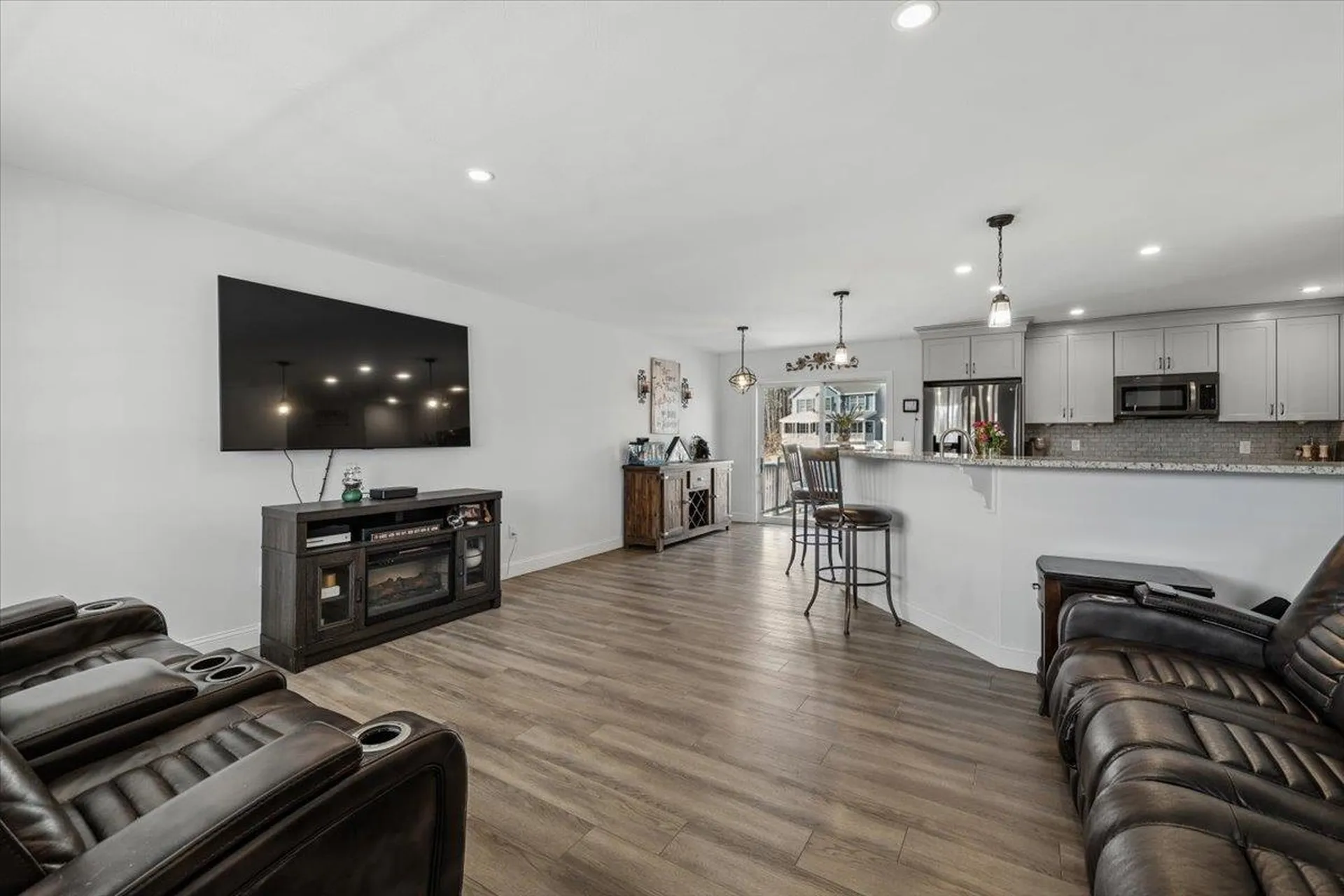 2 Sonoma Lane Concord NH 03303