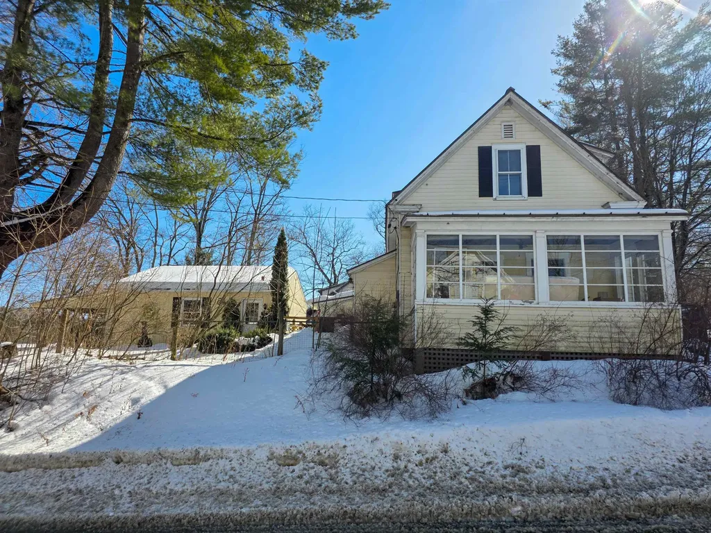 3 Cherry Street Windsor VT 05089