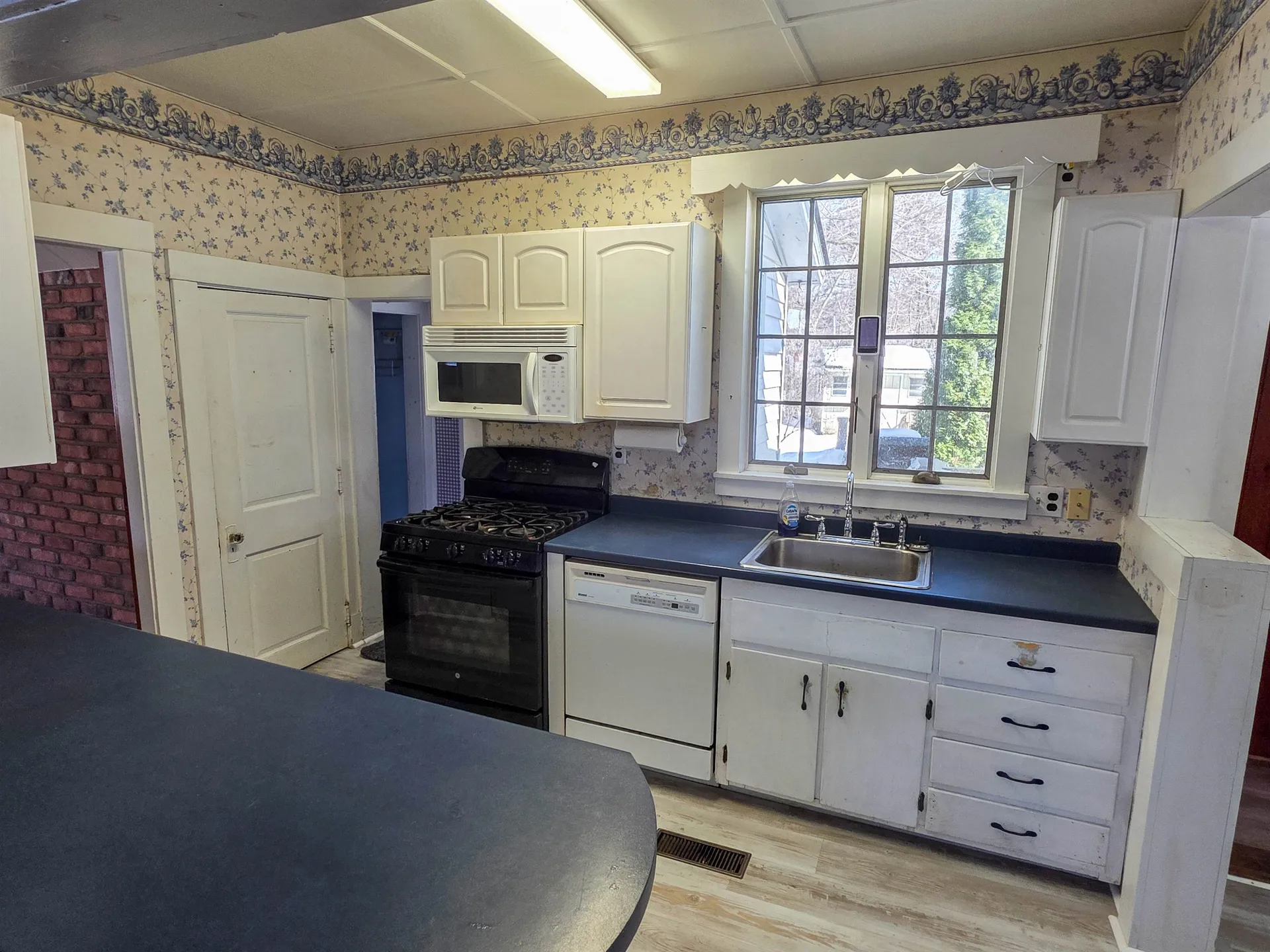 3 Cherry Street Windsor VT 05089