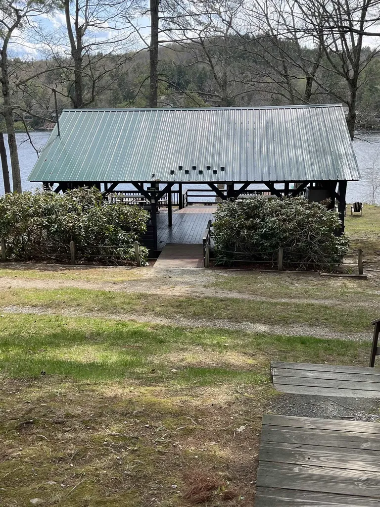 1024 Lake Avenue Sunapee NH 03782