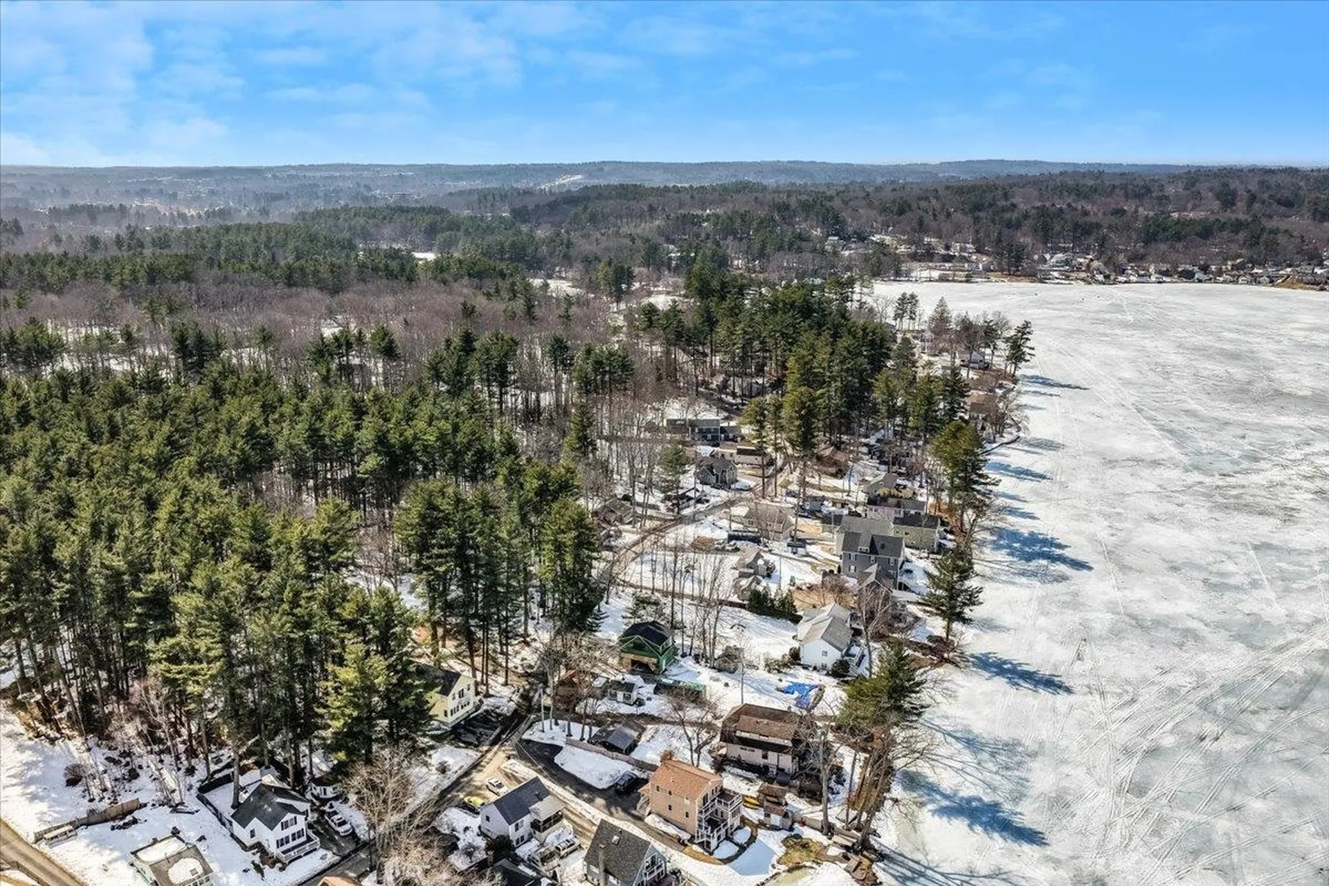29 Beaver Lake Avenue Derry NH 03038