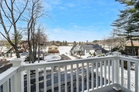 29 Beaver Lake Avenue Derry NH 03038